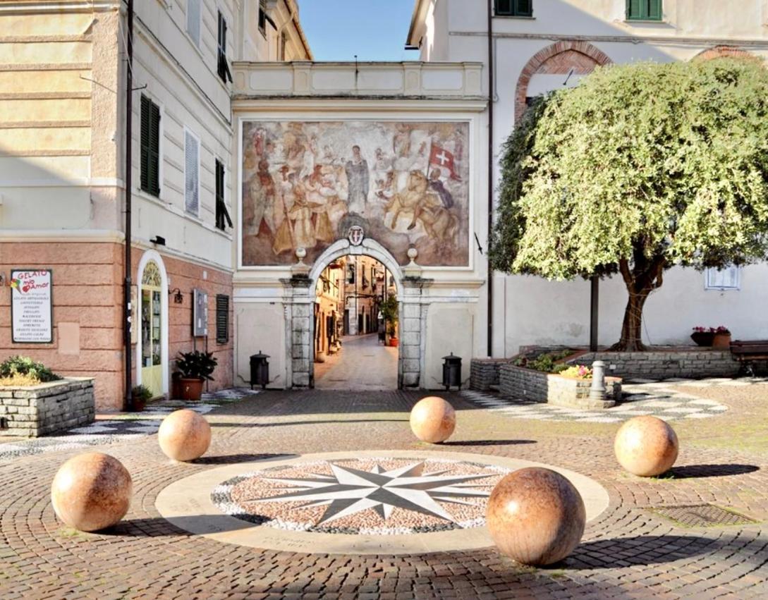 Hostdomus - Casa Ester Noli Exteriér fotografie
